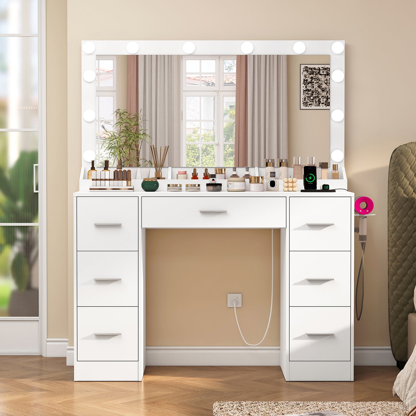 USIKEY Makeup Vanity with Large Mirror and 12 LED Lights, Vanity Desk with 7 Drawers & Charging Station, Makeup Desk Dressing Table